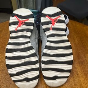 Mens size 9 Jordan 10 light smoke grey “cement” rare shoe!